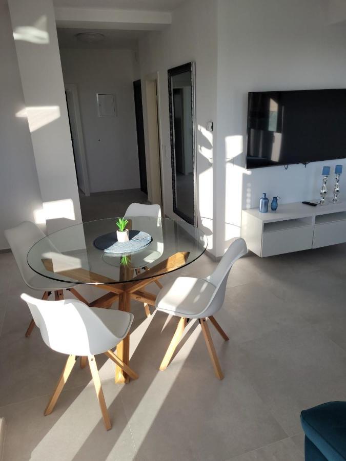 Haus Dalmatia With Heated Pool Apartamento Bibinje Exterior foto